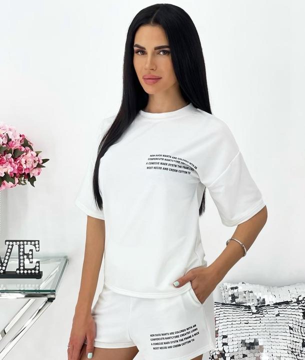 

Костюм G&M k-82057 - Размер цвет белый, Костюм G&M k-82057 46-48 Размер цвет белый
