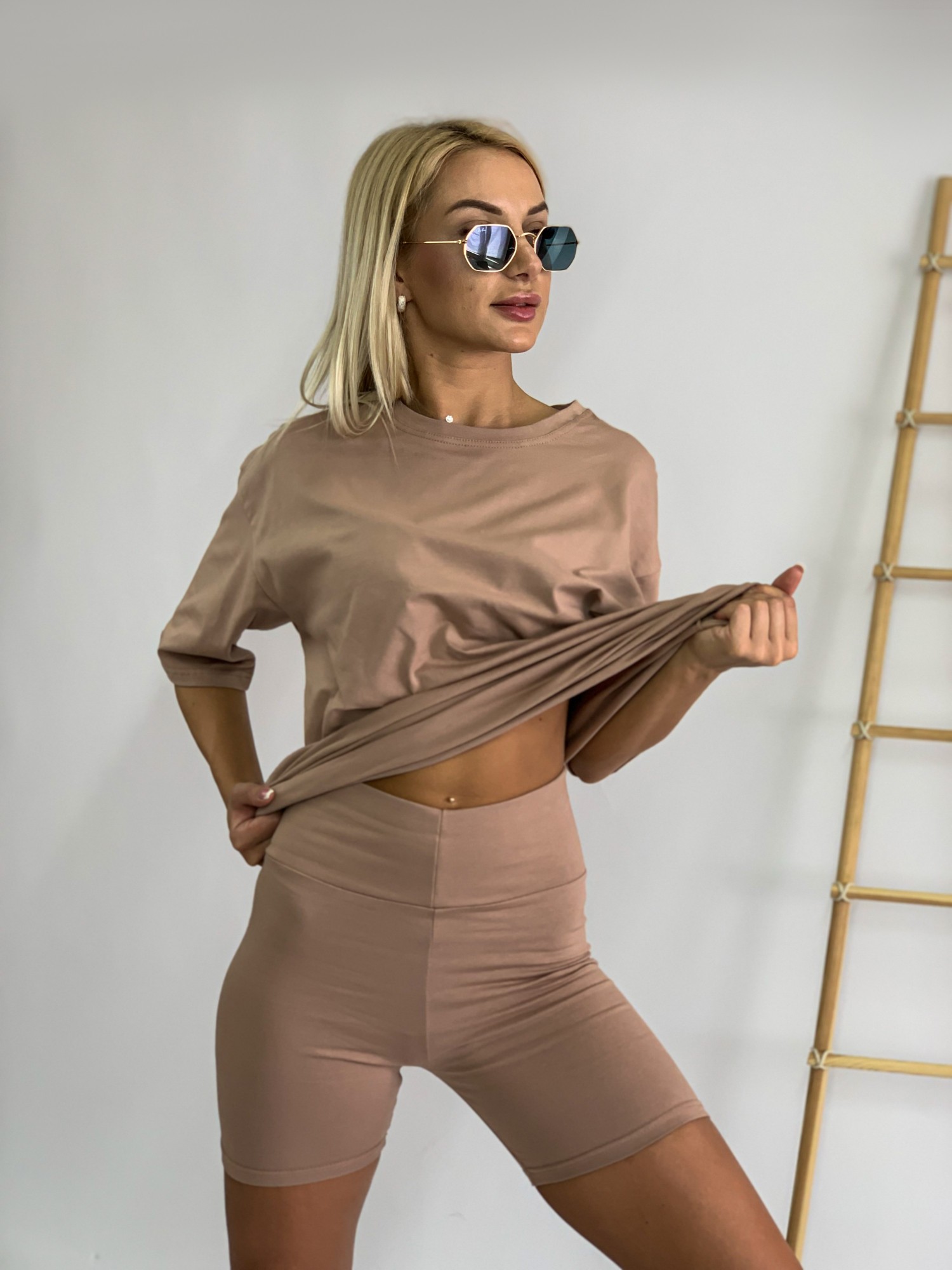 

Костюм Baysho туника с велосипедками Кулирка XXS Бежевый (bk0601-250/bk0202-250)
