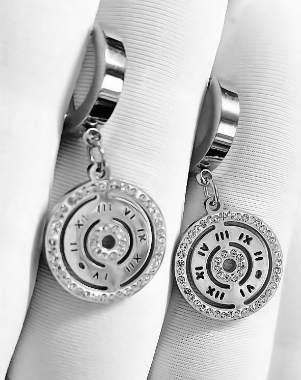 

Серьги-гвоздики серебристые циркон хст065 Stainless Steel