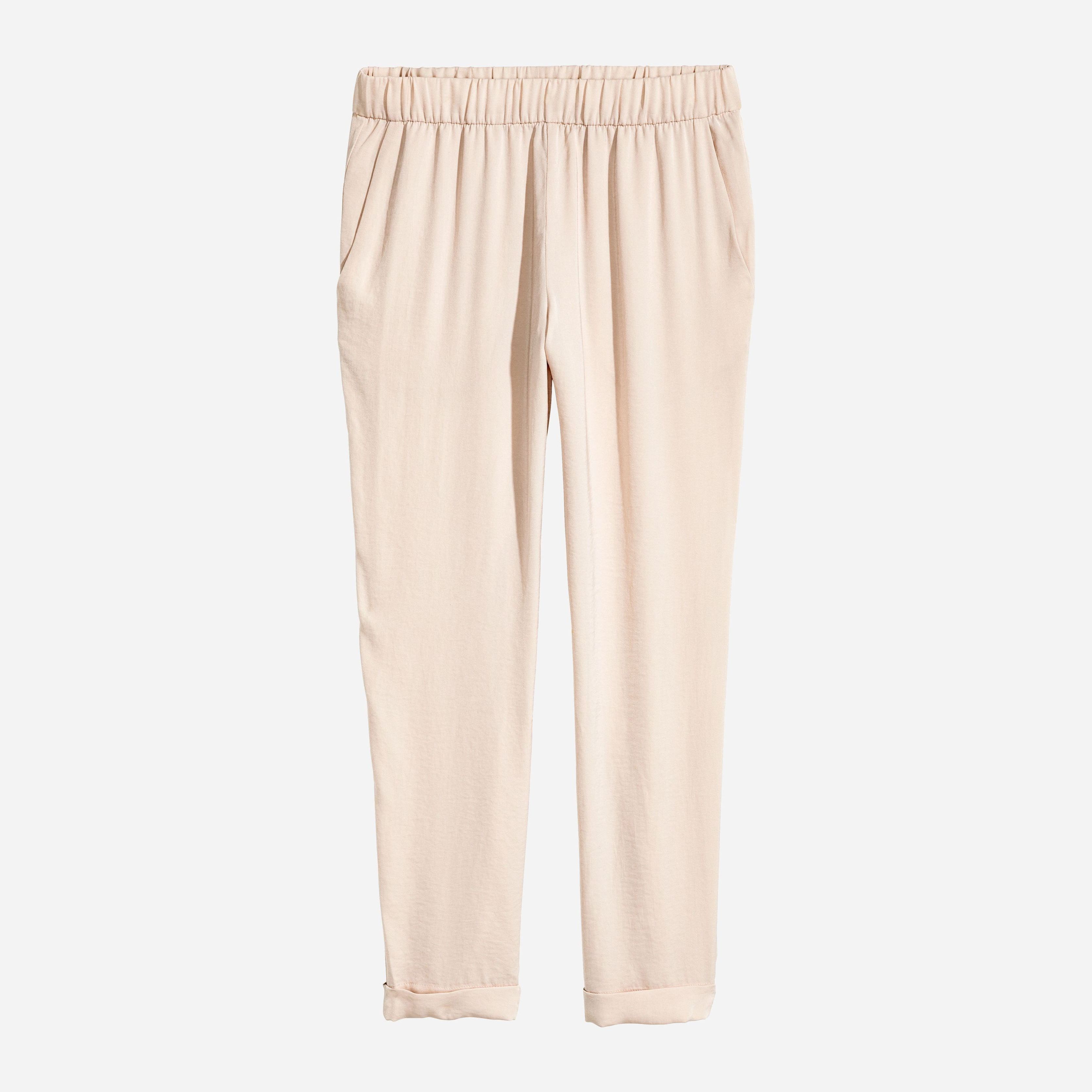

Брюки H&M 04-0487192-5  Бежевые (СА2000001543818, Брюки H&M 04-0487192-5 44 Бежевые (СА2000001543818)