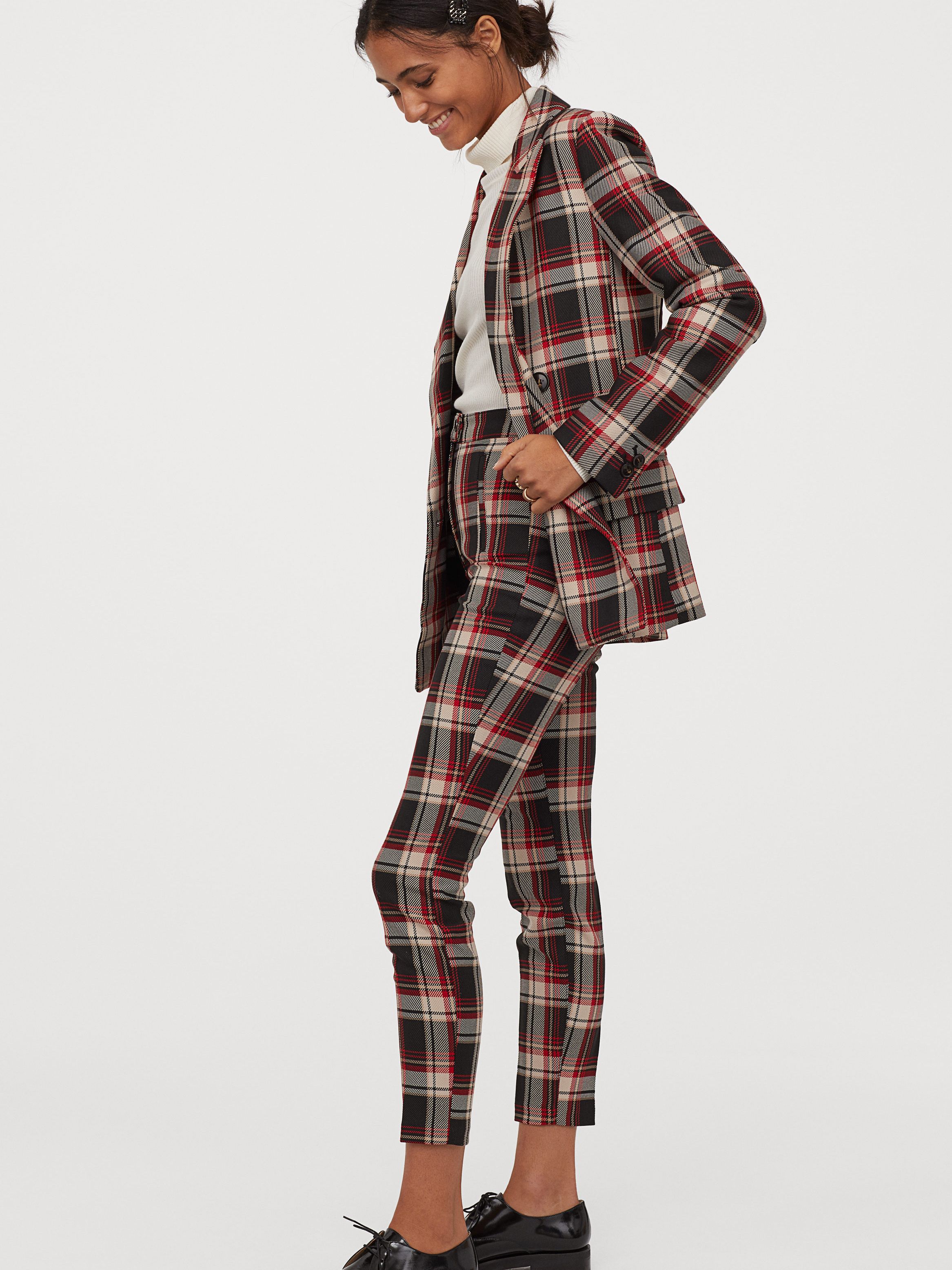 

Брюки H&M 04-0826776-0  Красные (СА2000001738948, Брюки H&M 04-0826776-0 34 Красные (СА2000001738948)