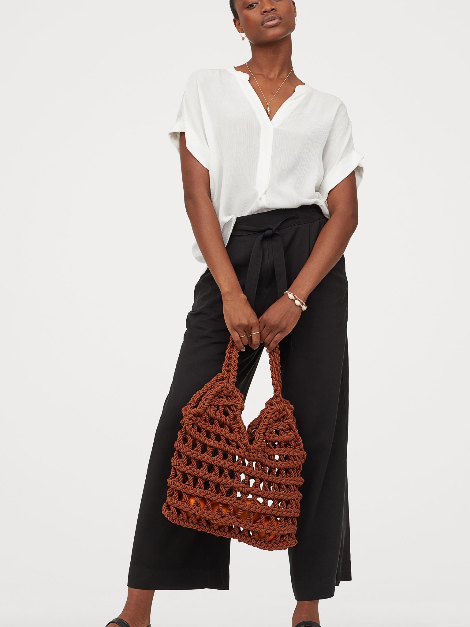 

Брюки H&M 0714650-0 34 Черные (СА2000001728581)