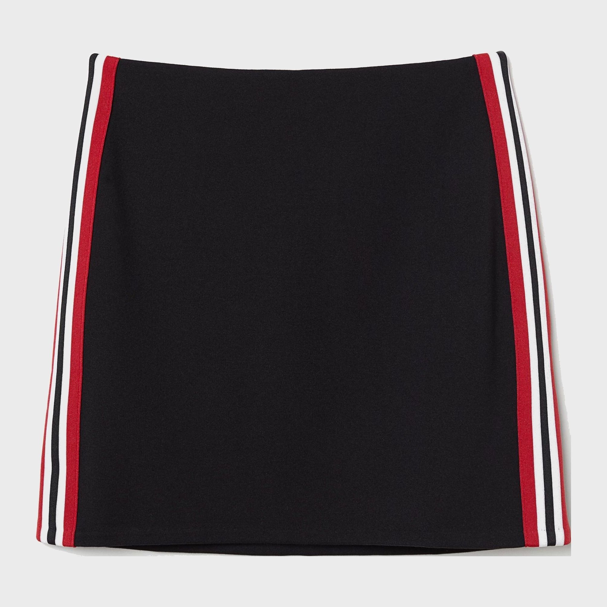 

Юбка H&M Divided 01-0668767-8  Черная (СА2000001597446, Юбка H&M Divided 01-0668767-8 XS Черная (СА2000001597446)