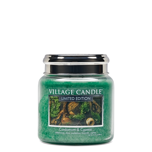 

Свеча Village Candle Кардамон кипарис 389г (время горения до 105 часов)