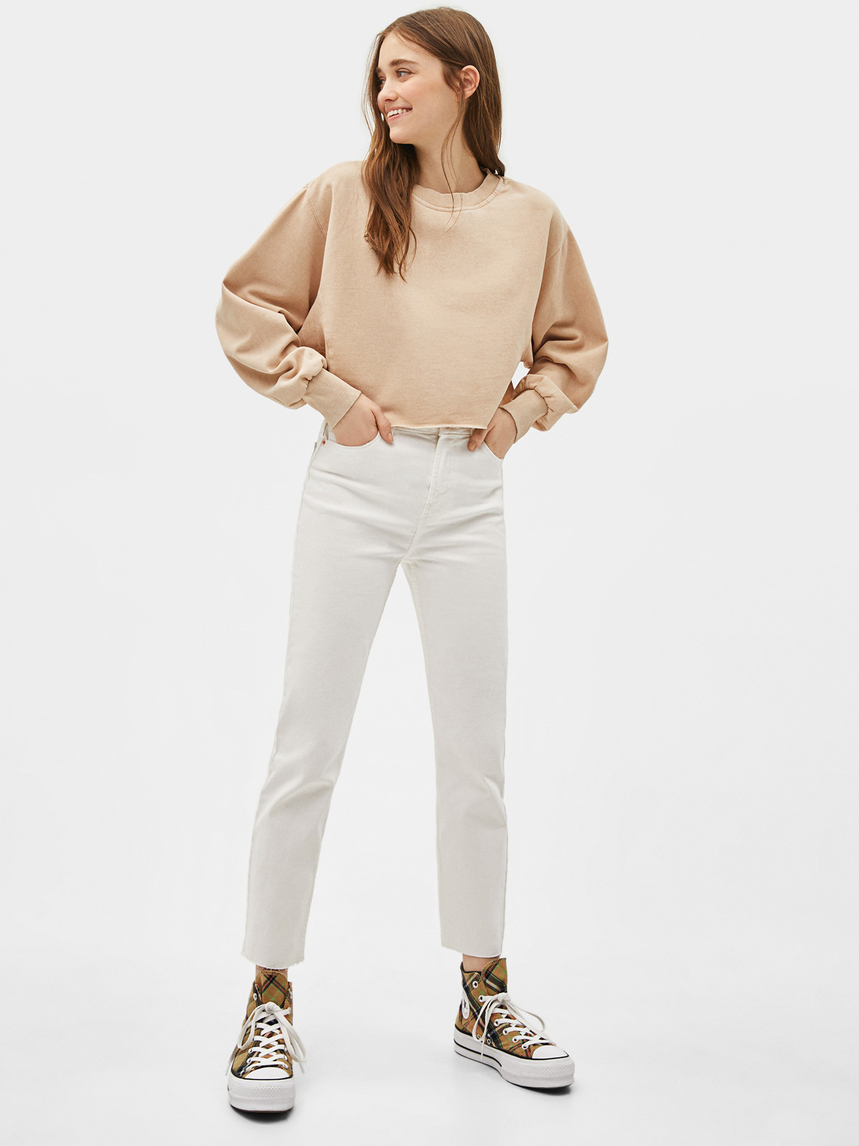 

Свитшот Bershka 01938151743 L Бежевый