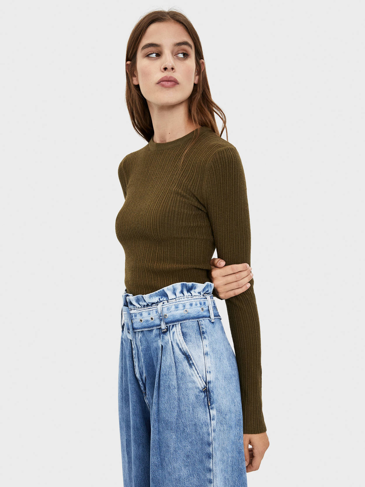 

Джемпер Bershka 06848596507 S Хаки