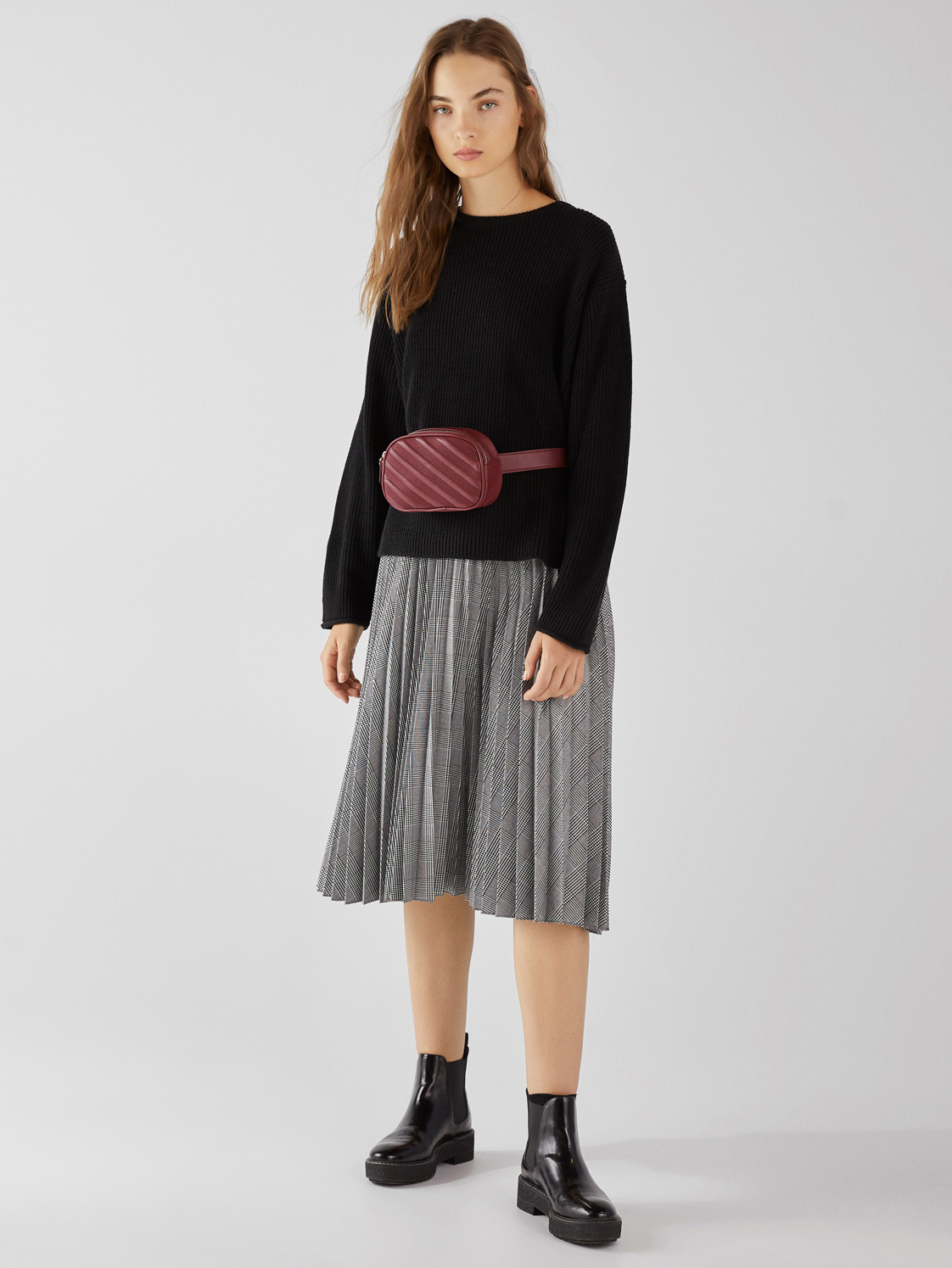 

Джемпер Bershka 06951617800 S Черный