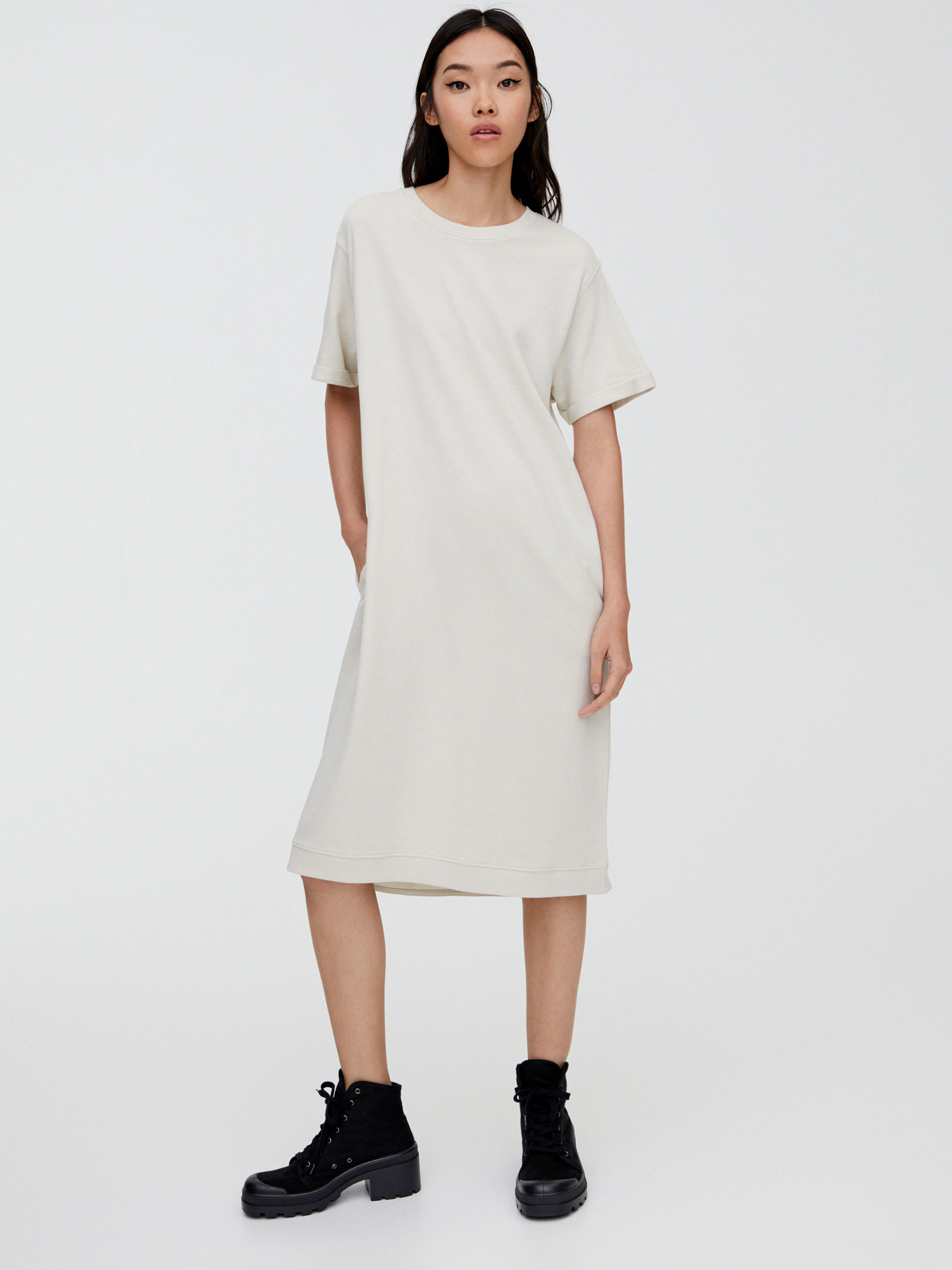 

Платье Pull & Bear 05390210712 S Бежевое