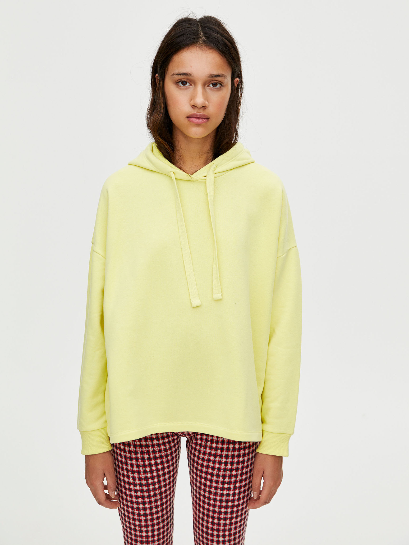 

Худи Pull & Bear 05590340300 M Желтый
