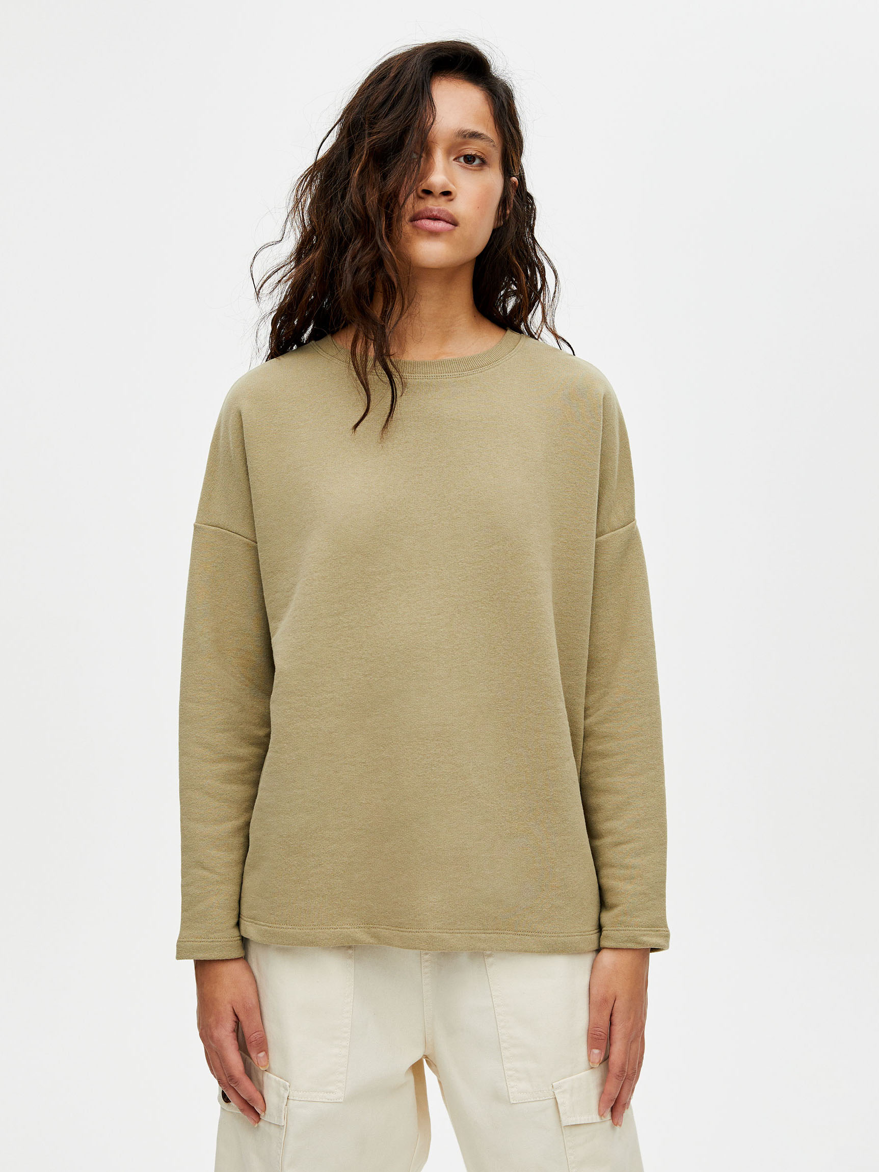 

Свитшот Pull & Bear 05590339505 M Песочный