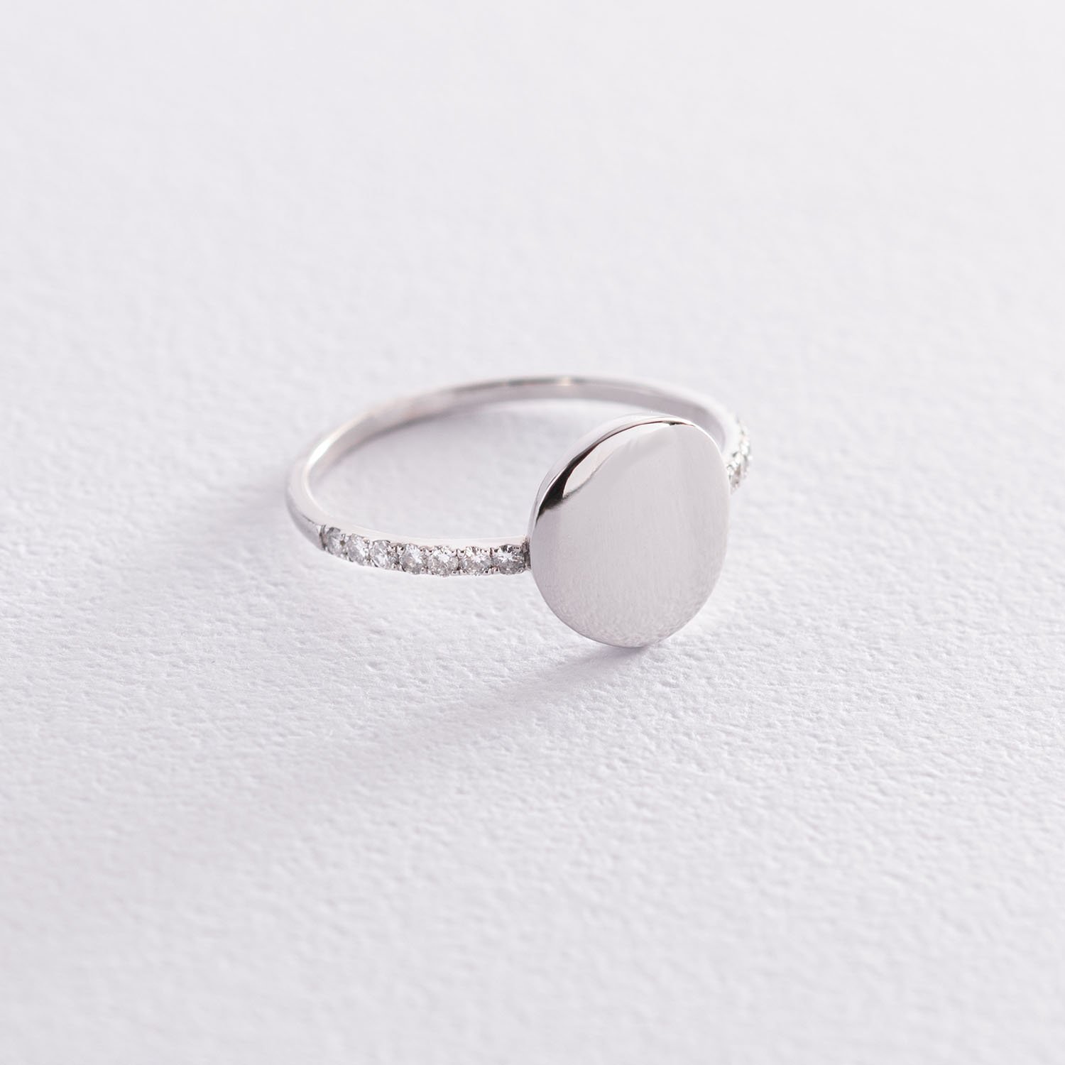 

Золотое кольцо "Софи" с бриллиантами 101-10067 Оникс 16.5