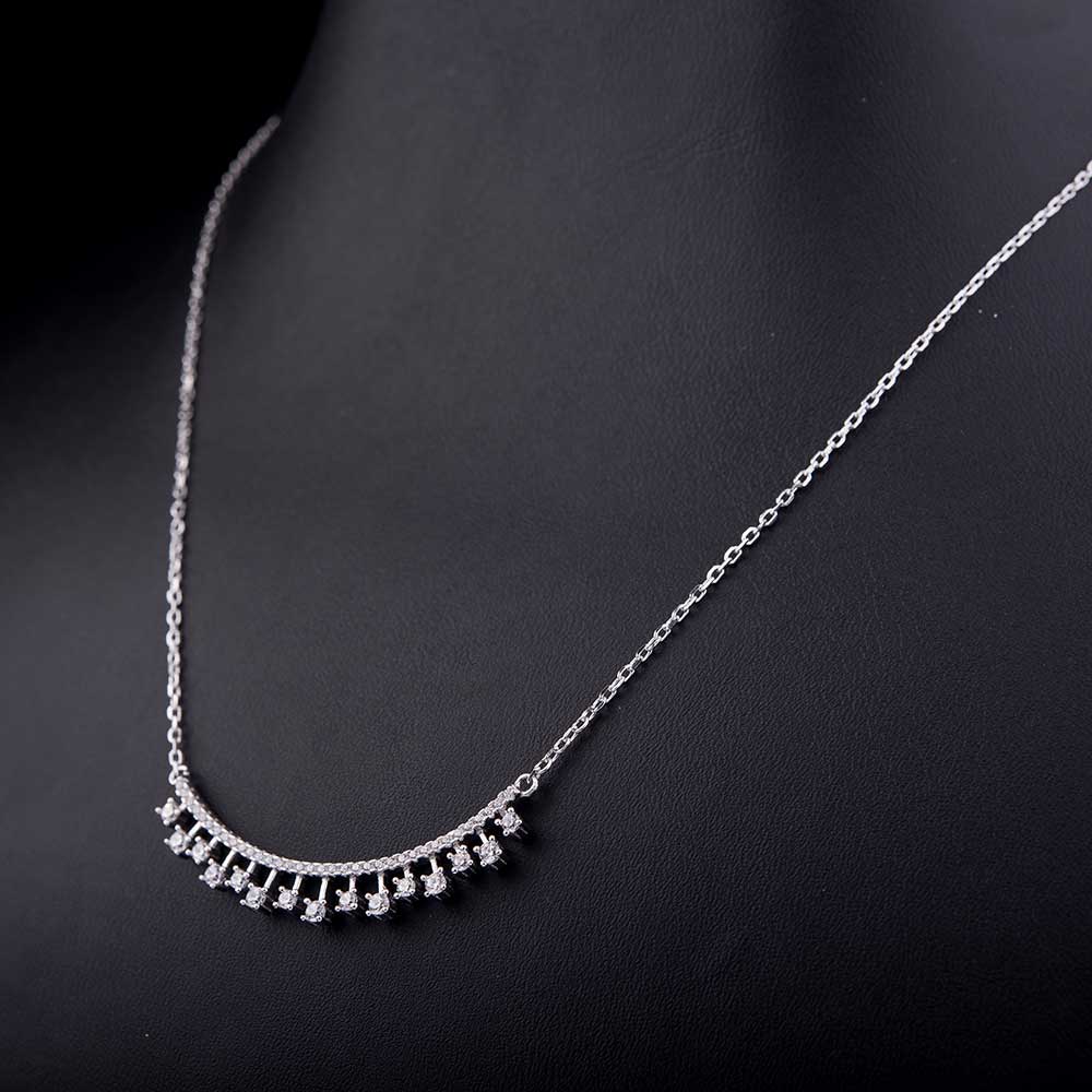 

Серебряное колье с фианитами 18253 Оникс 45