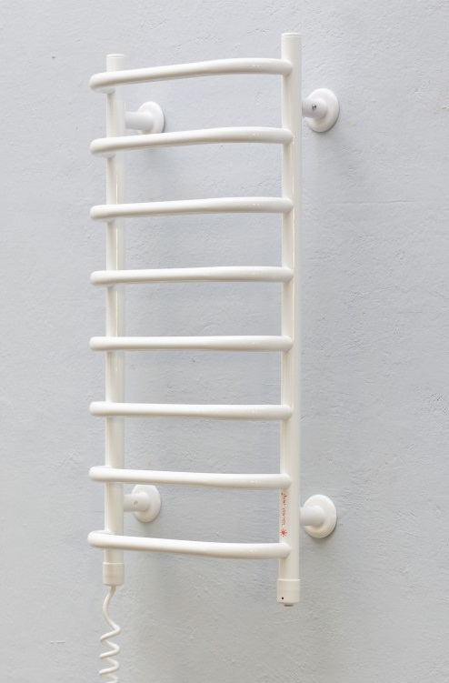 

Полотенцесушитель Теплый Мир Слим L белый (710х365х145) 90Вт