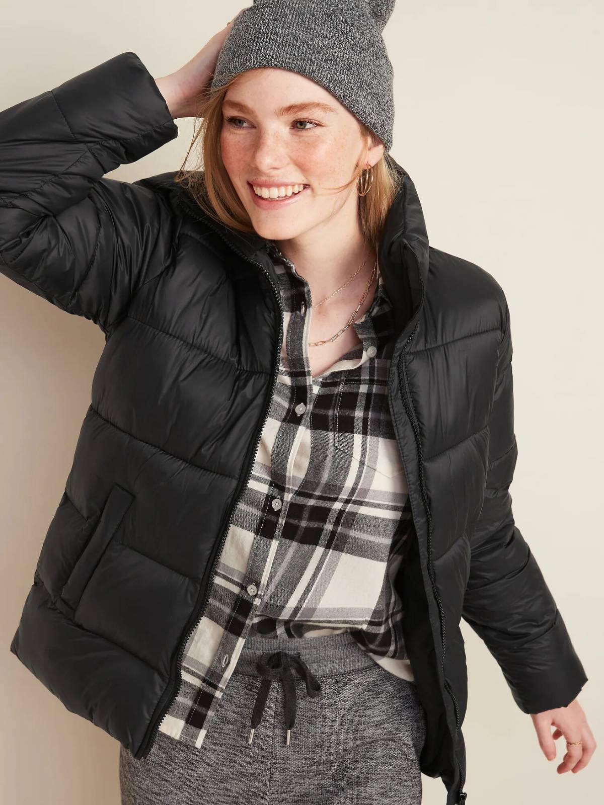 

Стеганая теплая женская куртка Old Navy art452371 (Черный, размер L)