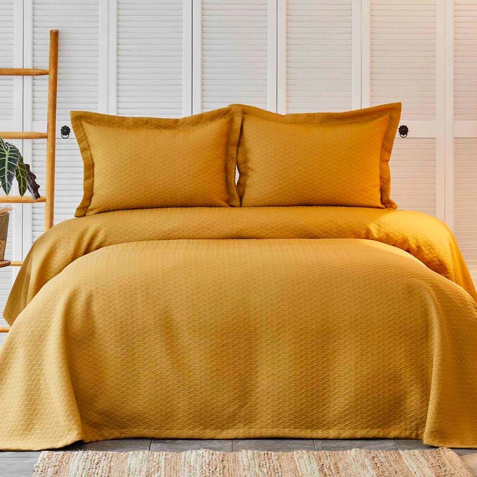

Покрывало с наволочками Karaca Home - Charm bold hardal горчичный 160*240 евро