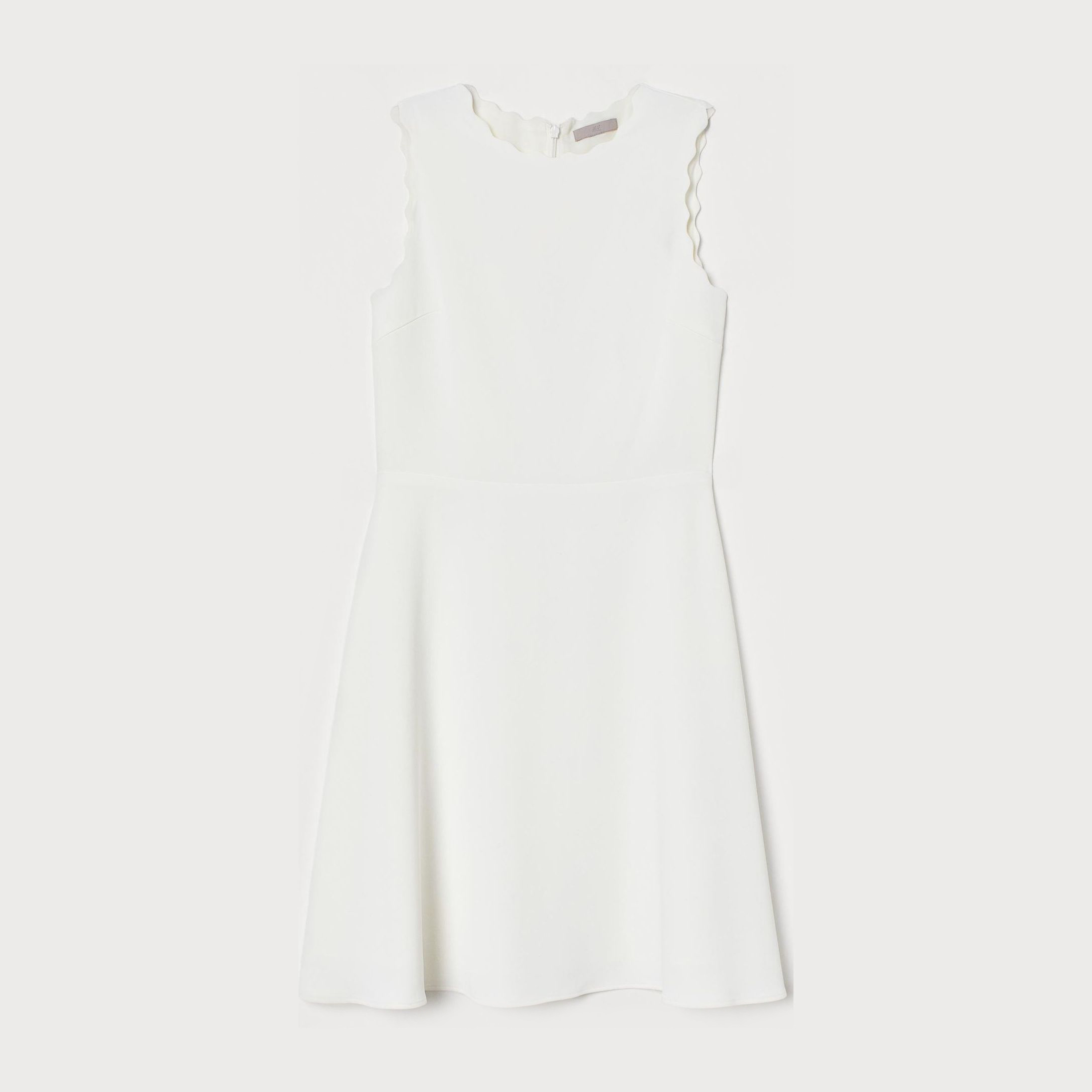 

Платье H&M 8654581-ABAK 38 Молочное