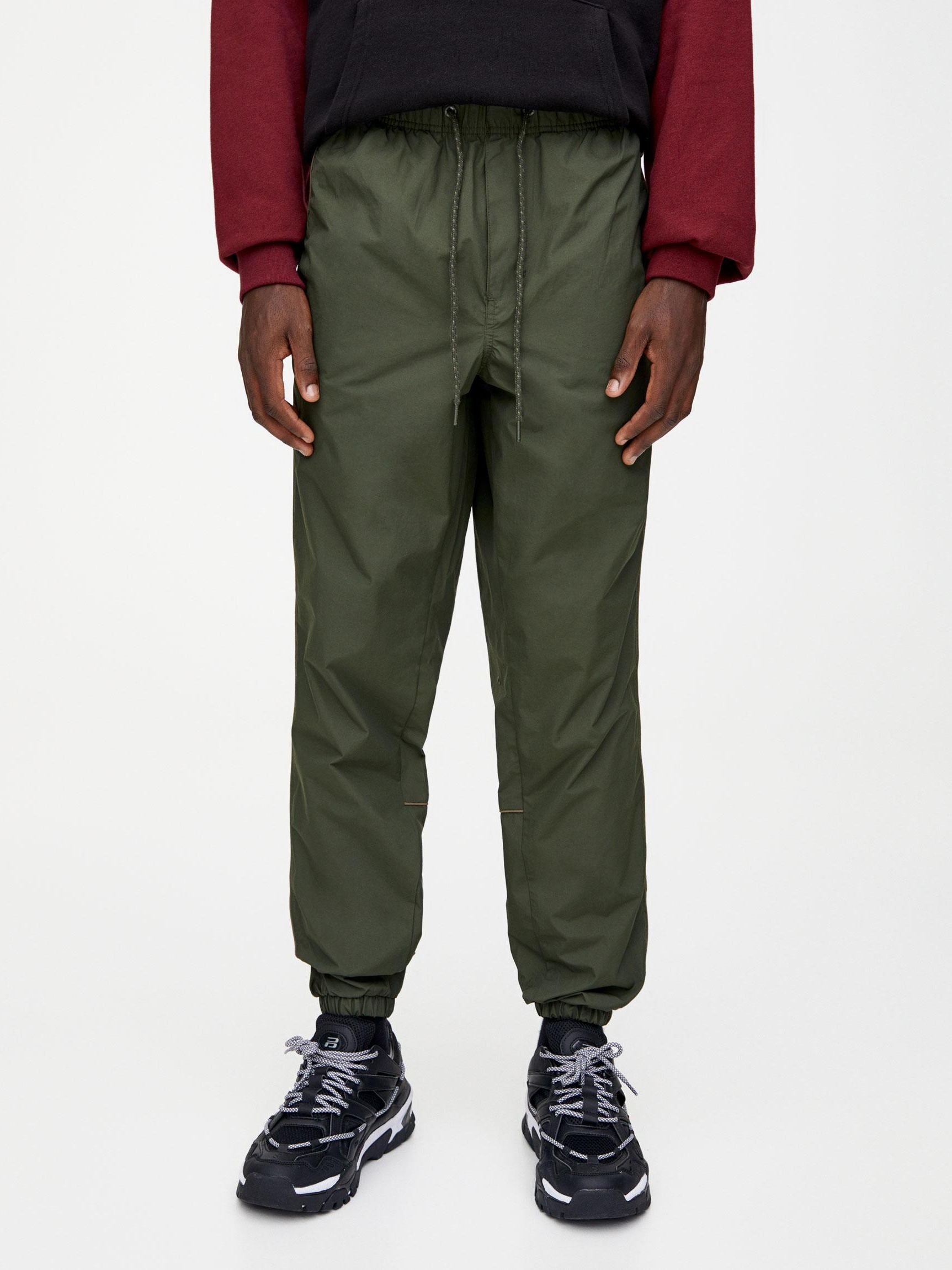 

Брюки Pull & Bear 9670/536/505-ACXO S Темно-зеленые