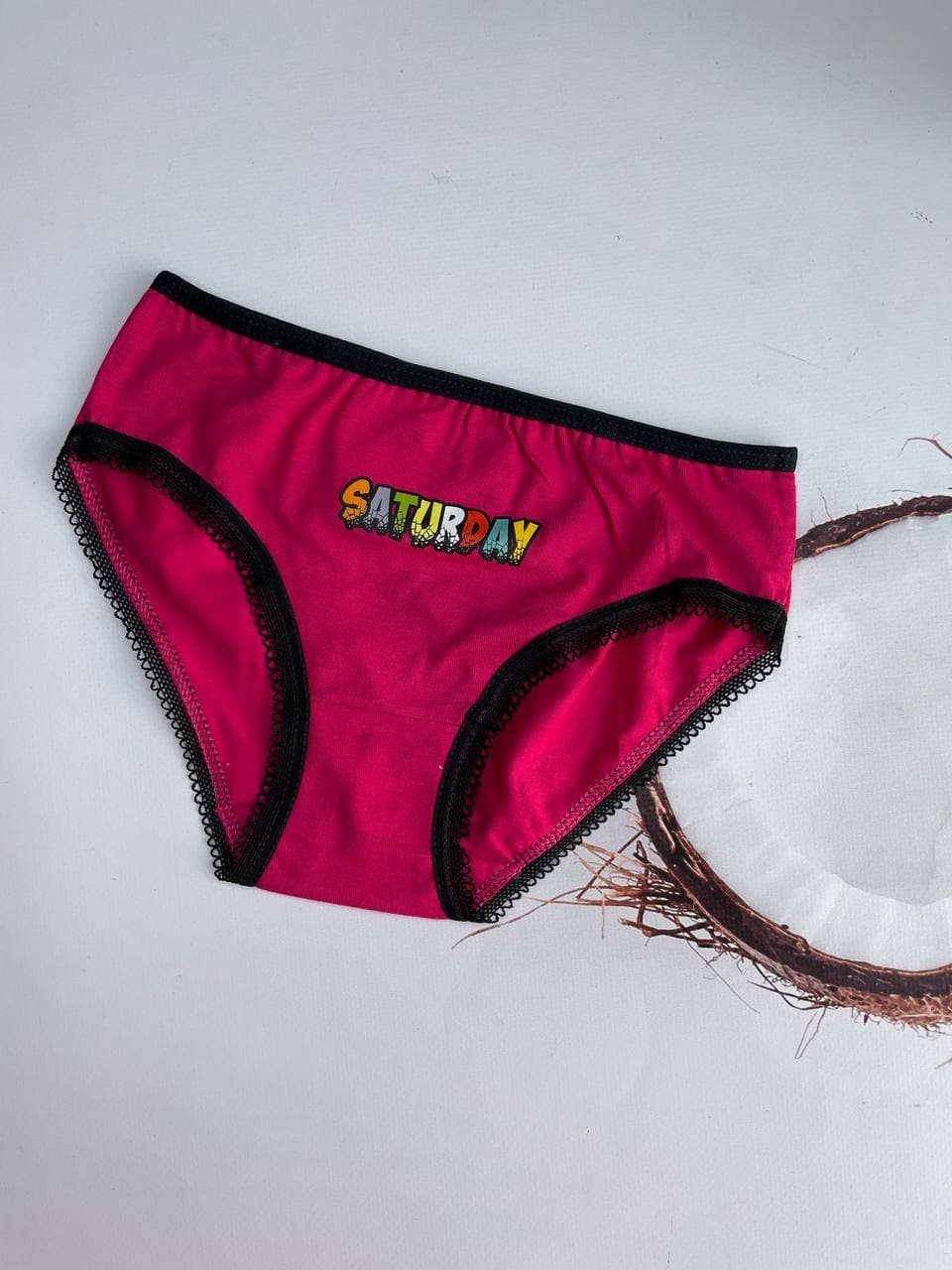 

Трусики детские Donella на рост 116-122 см Красные