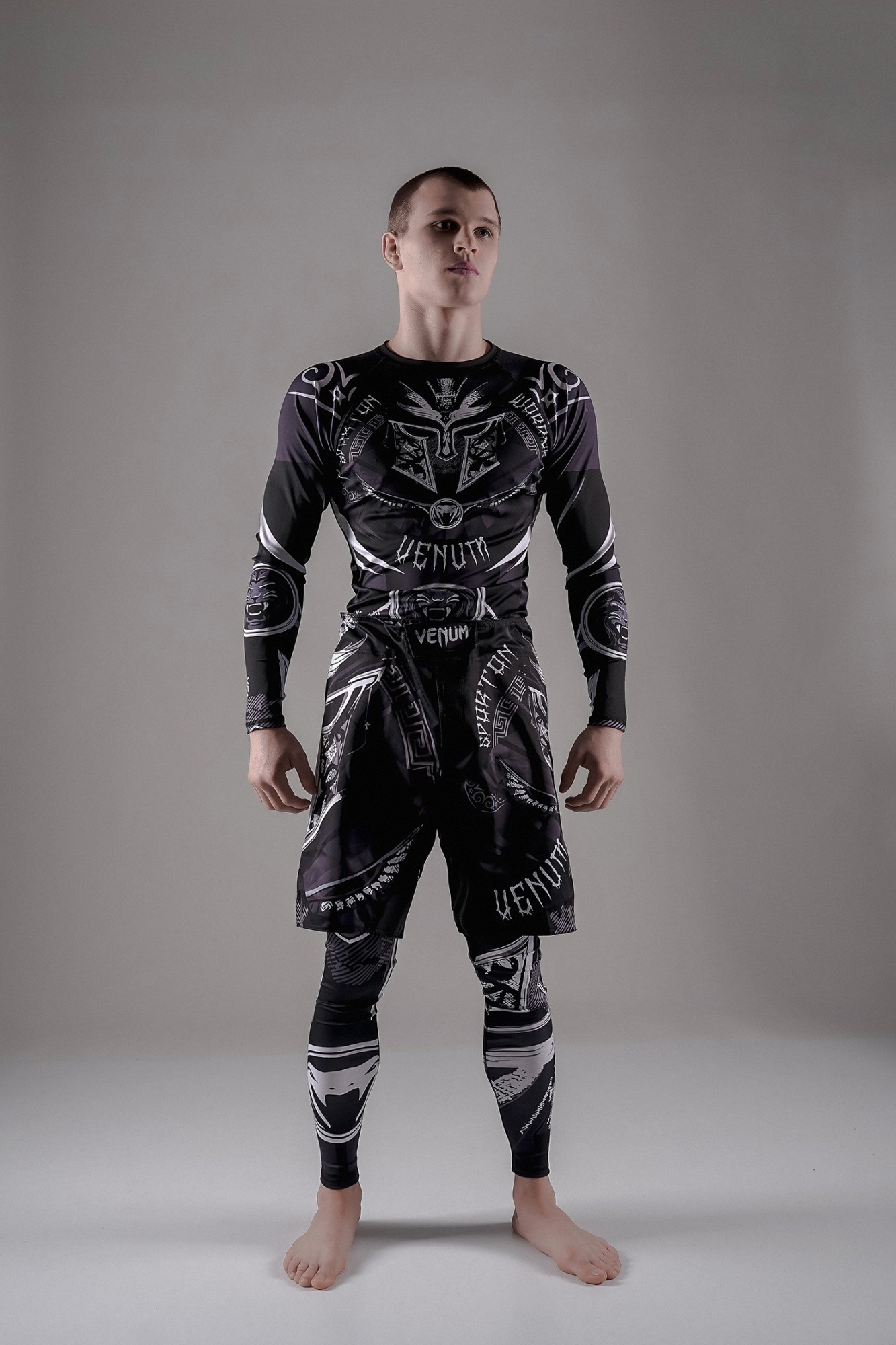 

Комплект одежды Venum Gladiator 3.0 (Компрессионная одежда Венум Гладиатор 3,0, Комплект одежды Venum Gladiator 3.0 (Компрессионная одежда Венум Гладиатор 3,0 ) L