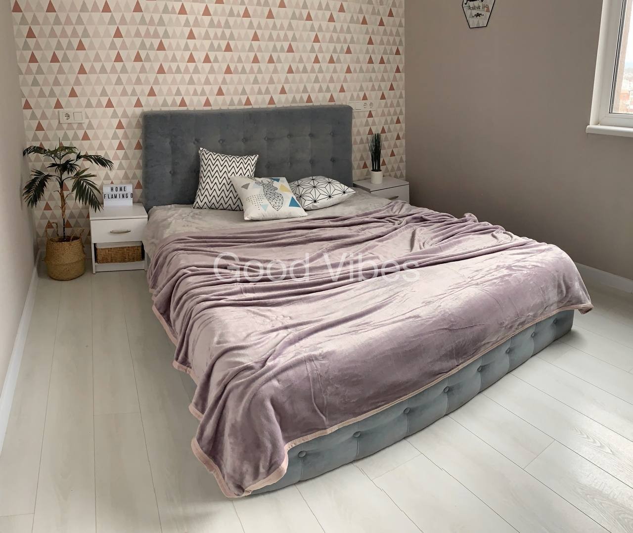 

Плед из приятного гладкого плюша лавандового цвета Lavender 220х240 см