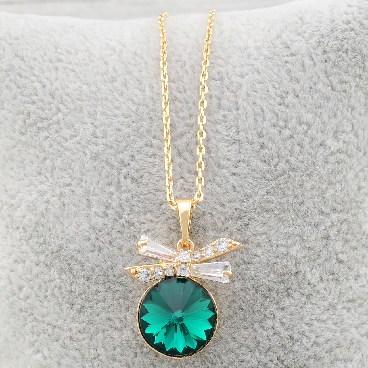 

Кольє Xuping з кристалами Swarovski 87087 кулон 22х15 мм + ланцюжок 40+5х0.1 см смарагдовий позолота 18К