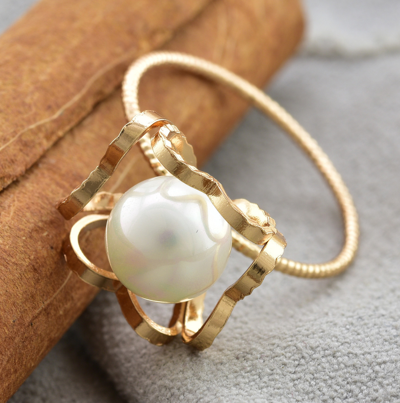 

Кольцо Xuping 15374 искусственные жемчужины позолота 18K17