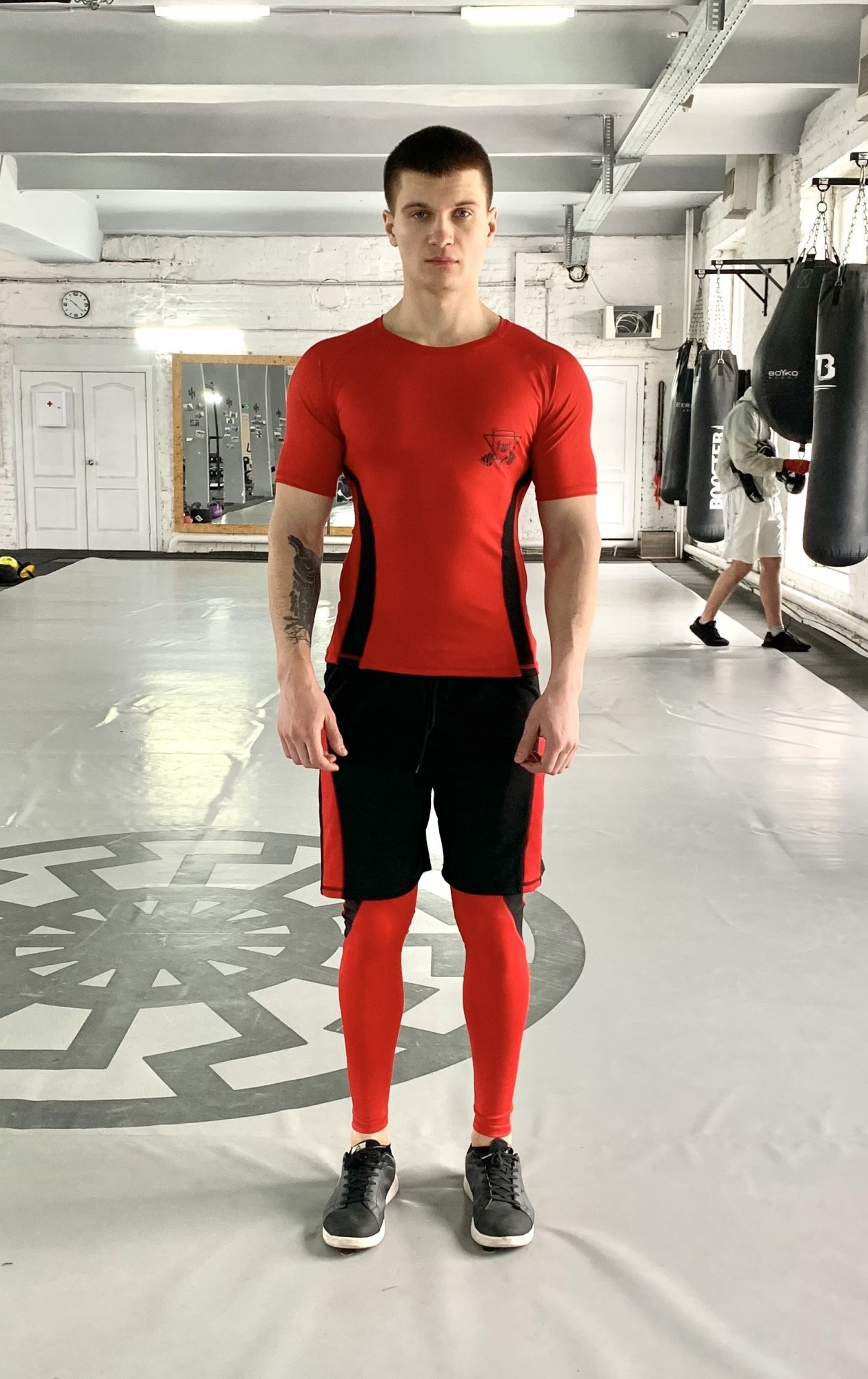 

Мужской спортивный комплект(Рашгард+тайтсы+шорты) fitU Armm b-red 3.0  Красный, Мужской спортивный комплект(Рашгард+тайтсы+шорты) fitU Armm b-red 3.0 M Красный