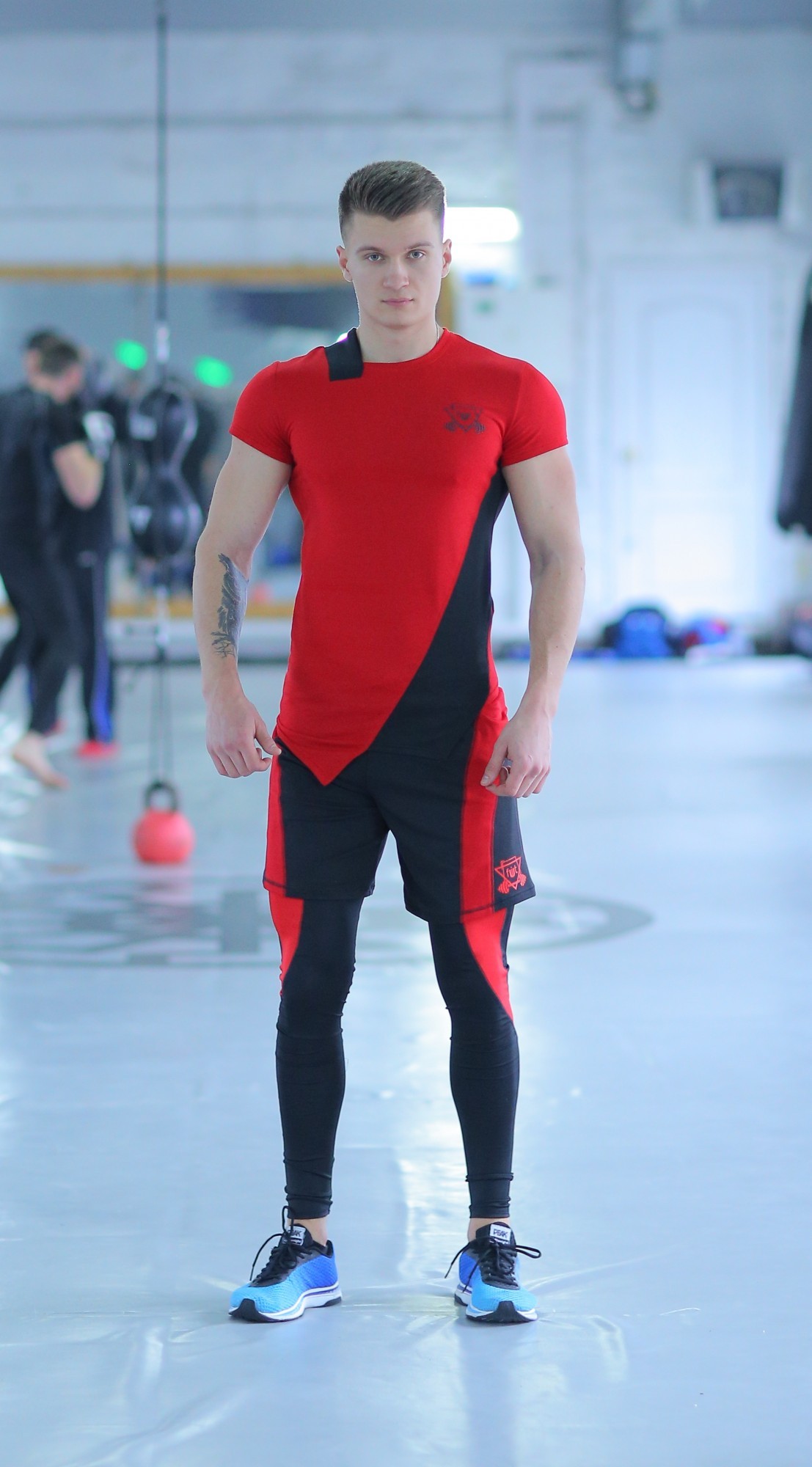 

Мужской спортивный комплект fitU Grade b-red 3.0  Красно-черный, Мужской спортивный комплект fitU Grade b-red 3.0 S Красно-черный