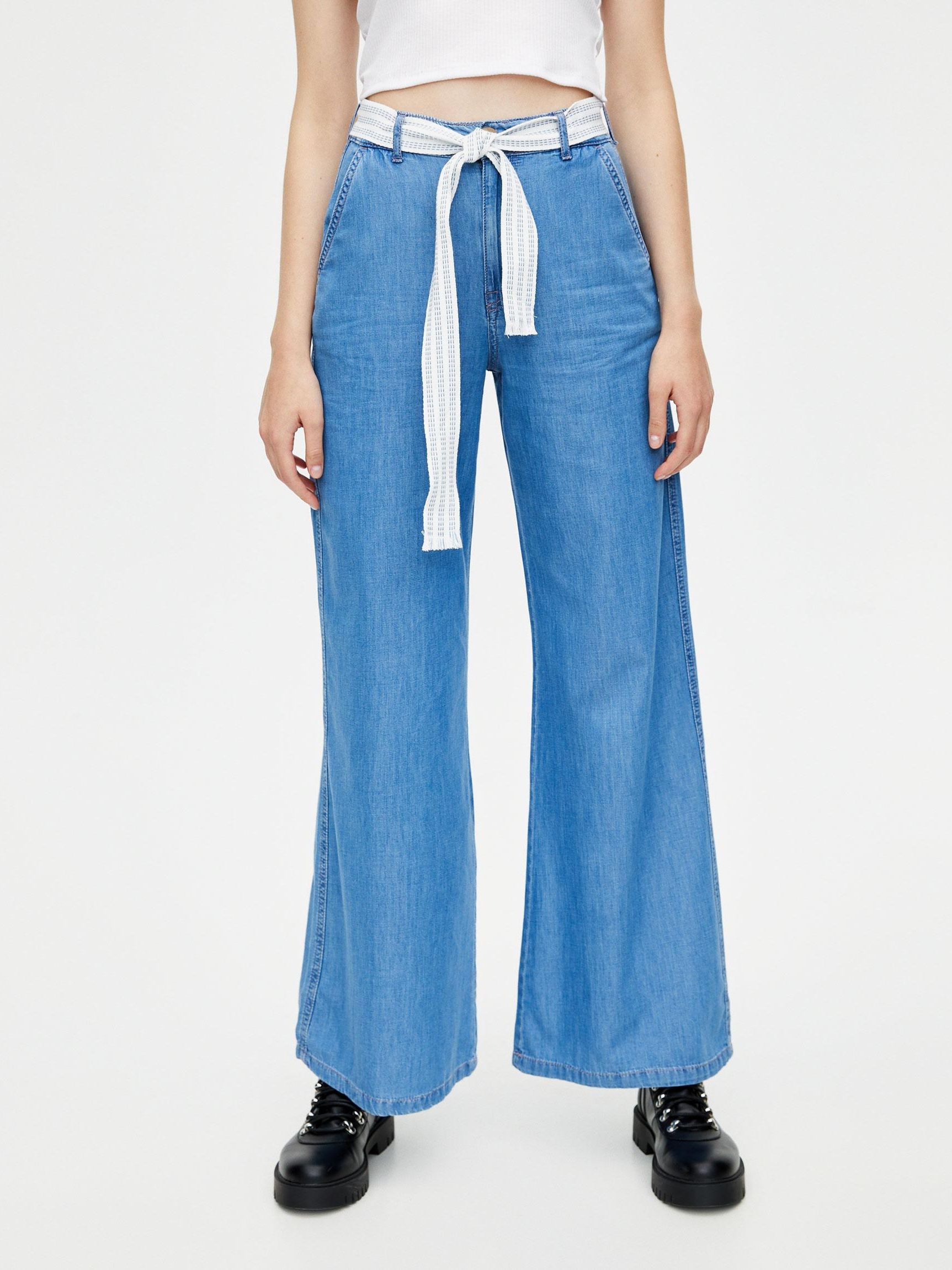 

Джинсы Pull & Bear 9682/318/400-ABHD 32 Голубые с белым