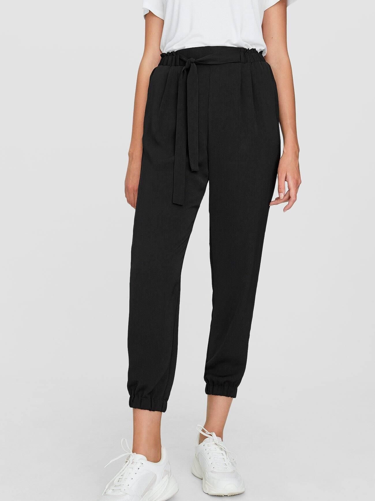 

Брюки Stradivarius 1102/715/001-AAAD XS Черные