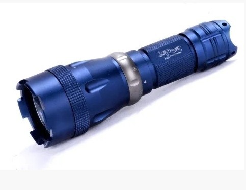 

Профессиональный подводный фонарь Police 8766-L2