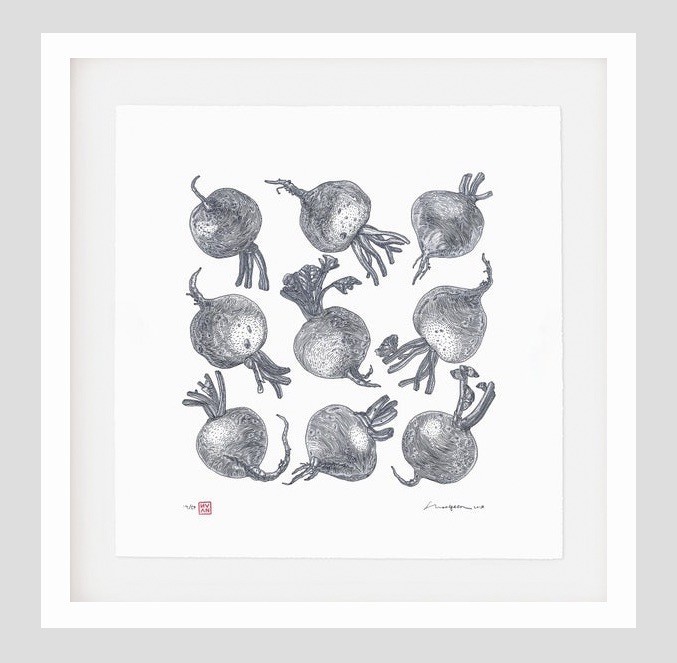 

Авторский постер - шелкография "РЕДИС" в деревянной белой раме 675х675мм Frames Posters Decor