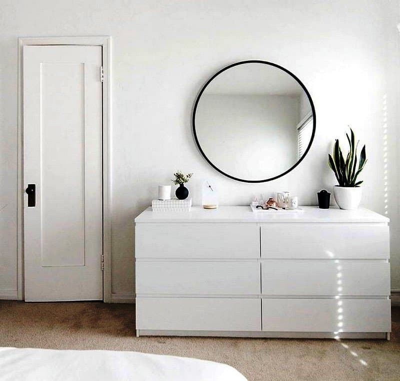 

Круглое зеркало D1200мм в металлической черной раме Frames Posters Décor
