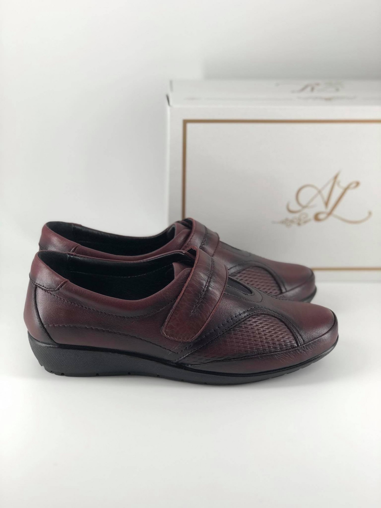 

Женские туфли ANNA LUCCI 2589 38 р. 24,5 см. бордовые