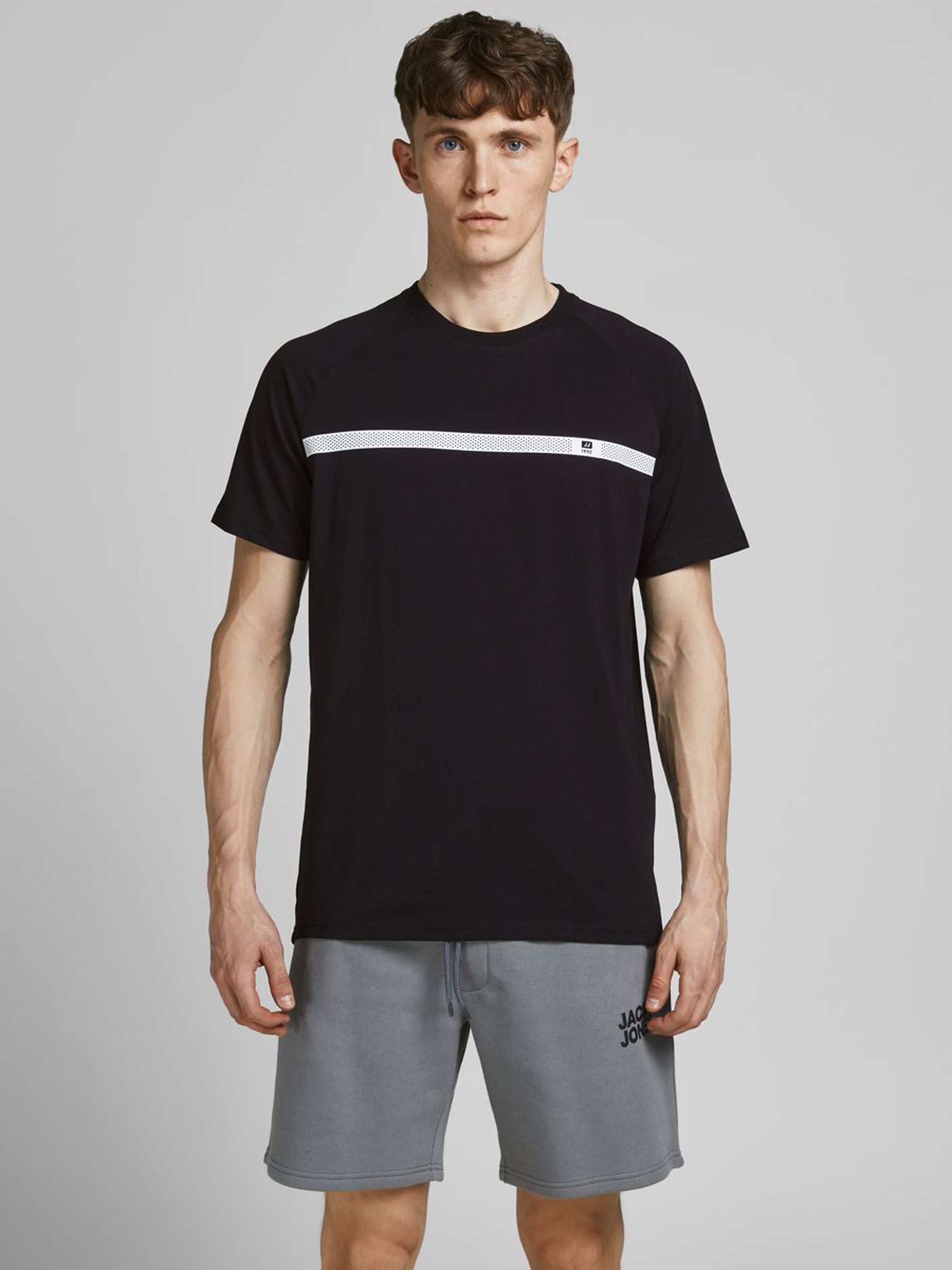 

Футболка Jack & Jones 12187835-3 S Black