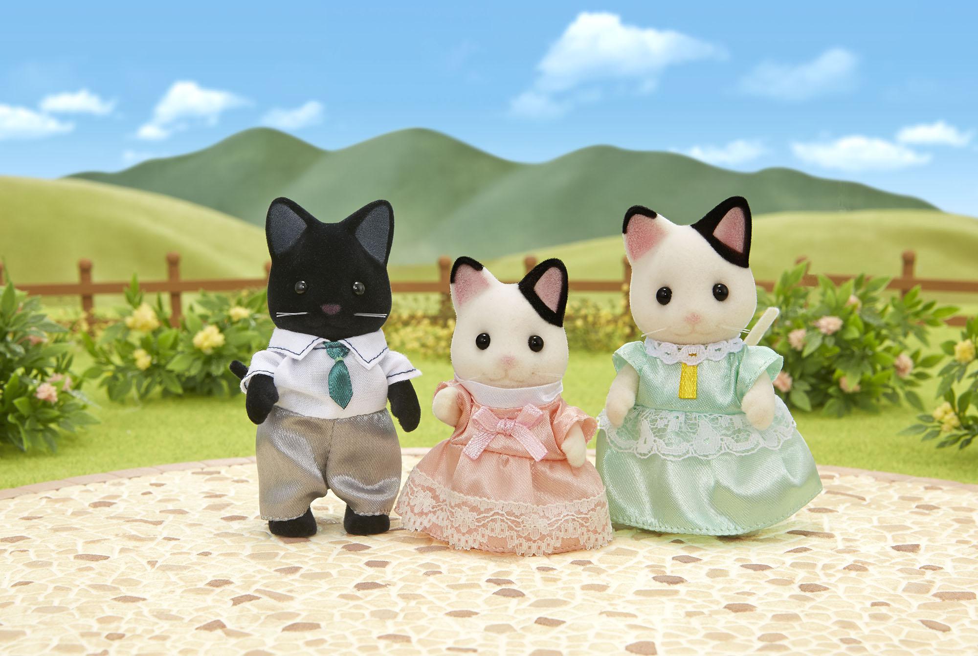 

Семья Котов в смокинге, Sylvanian Families (12-72094)