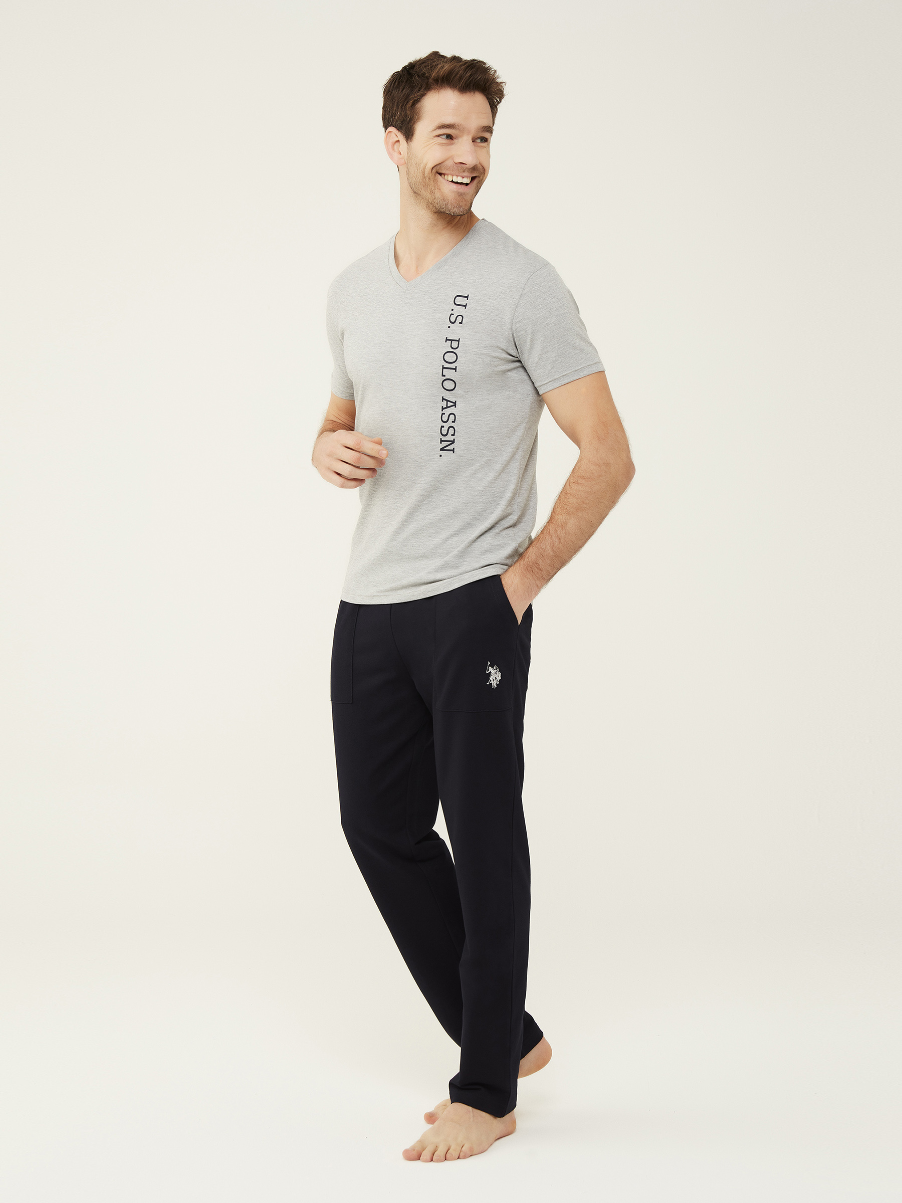 

Футболка U.S. Polo Assn 18466 L Серая меланж