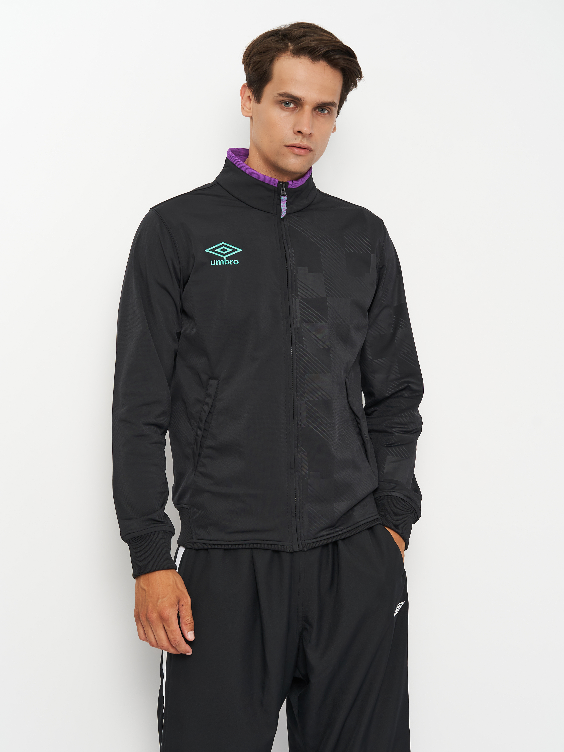 

Спортивная кофта Umbro Vs Track Jacket 60641UC0F M Черная