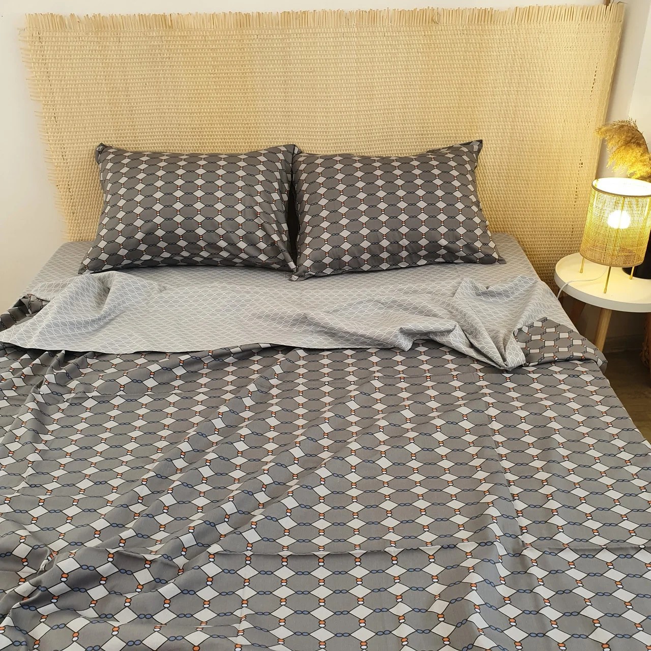 

Комплект постельного белья Сон-тра Серая геометрия Семейный Серый ST-03007