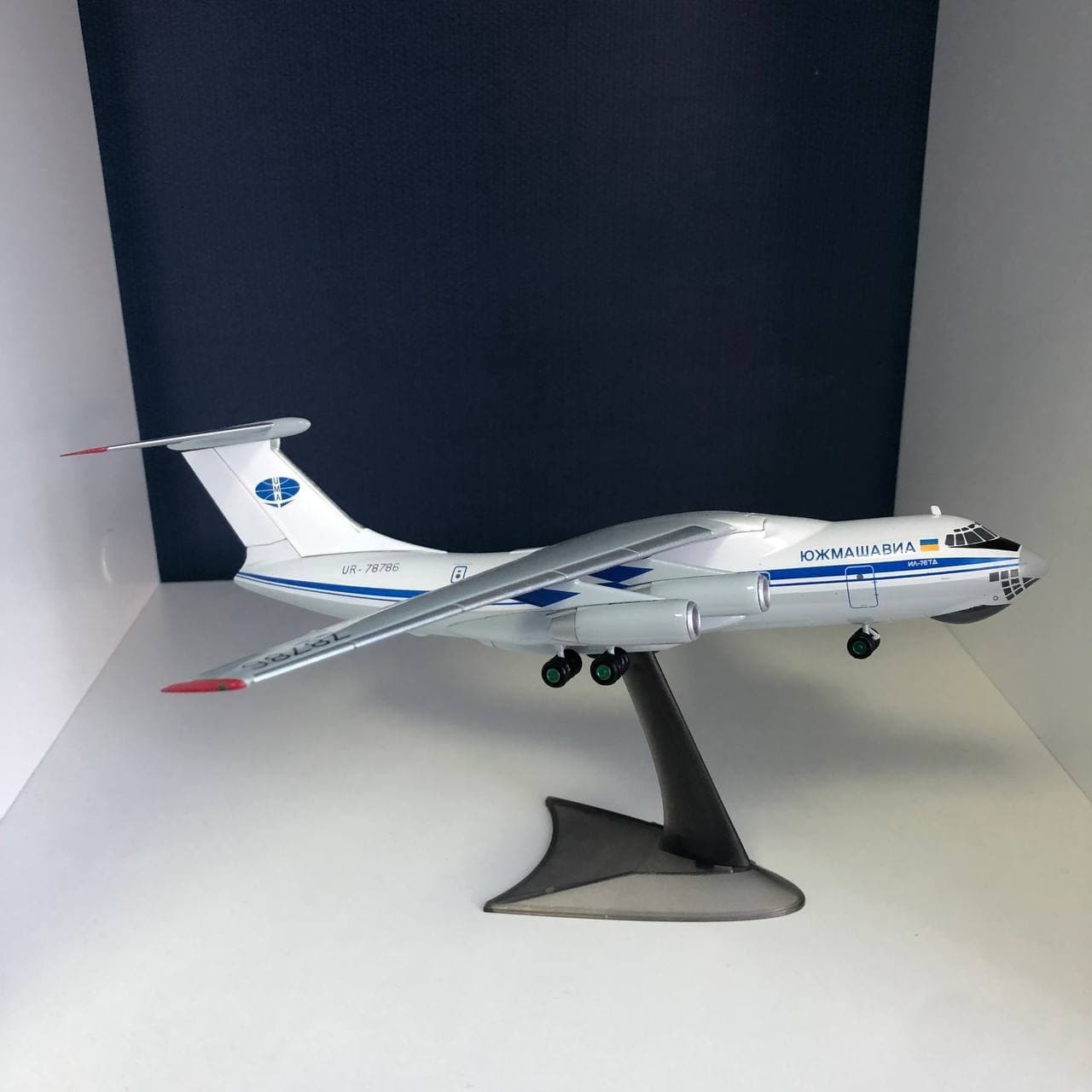 

​Модель літака: ІльюшинІл ІЛ 76 Южмашавіа UR-78786