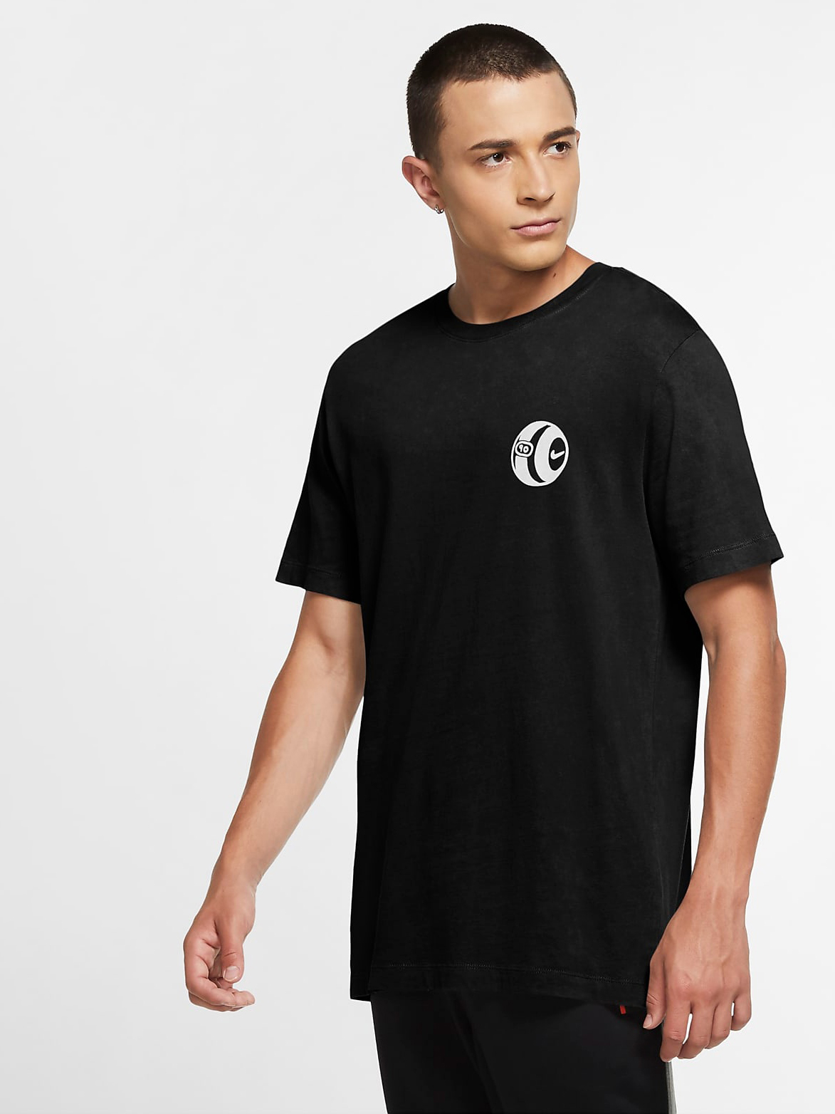 

Футболка Nike M Nk Fc Tee Seasonal Sgx CU4226-010 S