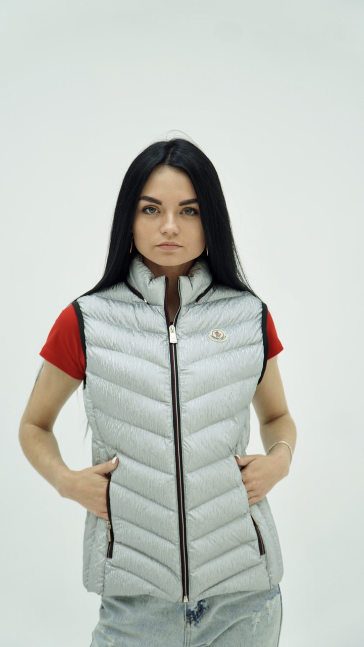 

Жилет женский Moncler 1993 Silver 2, Жилет женский Moncler 1993 Silver 2 (M)