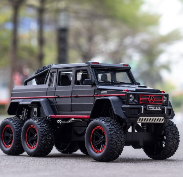 

Модель автомобиля из сплава черный 1:22 Daben G63 6x6 внедорожник
