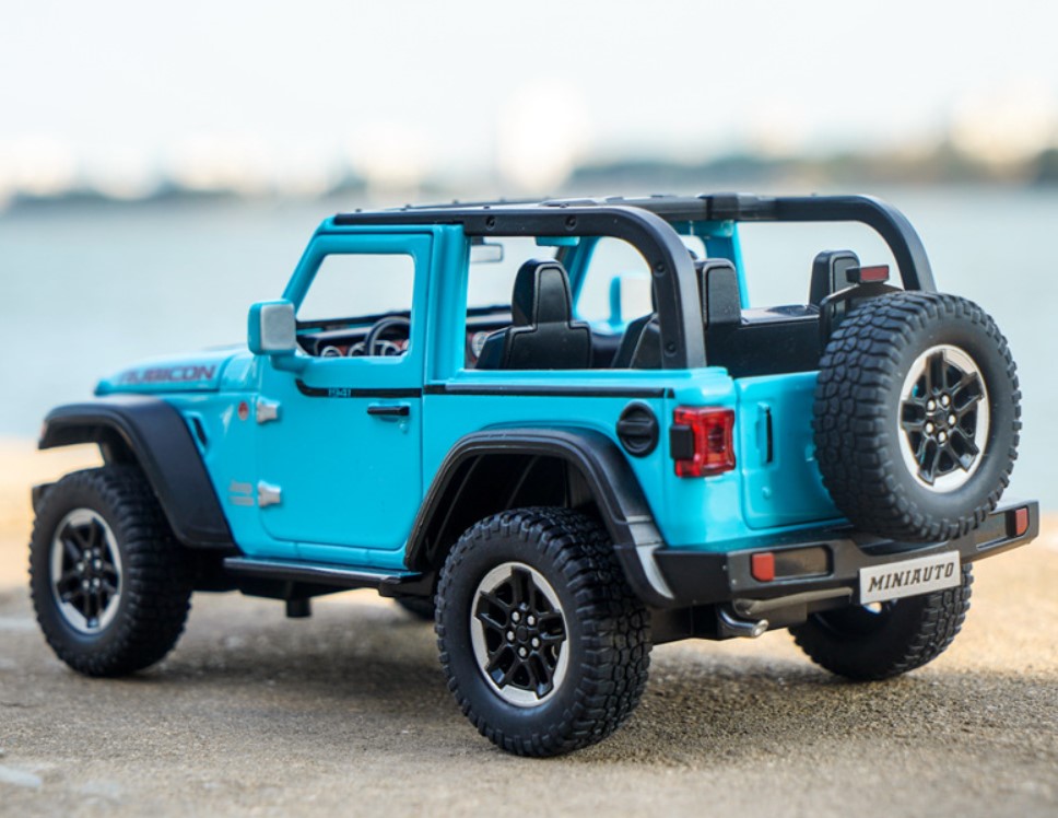 

Модель автомобиля Jeep Wrangler 1:20 внедорожник открытый багажник синий