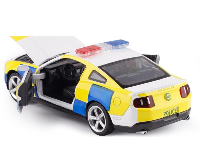 

Полицейская машина Caipo Ford Mustang GT 1:32 желтая