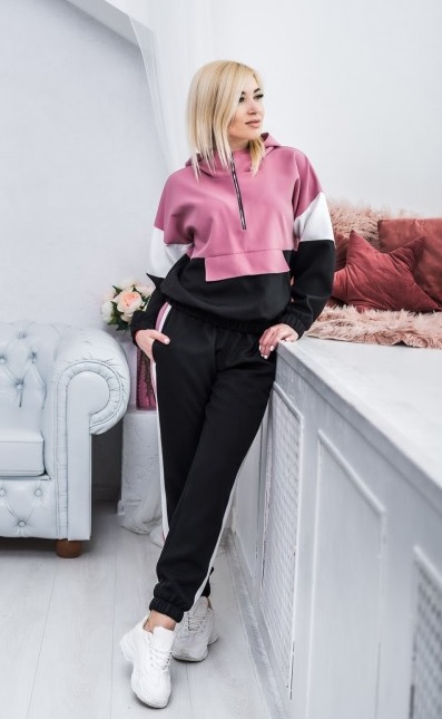 

Fashions • Женский костюм Cornelia Fashions 48-50 розовый (02401-бр-ве)