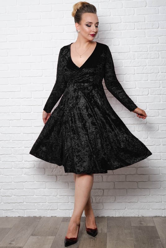 

Fashions • Платье бархатное Даниэлла Fashions  черный (Р579-бр-лб, Fashions • Платье бархатное Даниэлла Fashions 58 черный (Р579-бр-лб)
