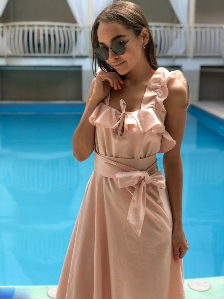 

Fashions • Платье Лусетта Fashions 46-48 светло-бежевый (70-1/3-мас)