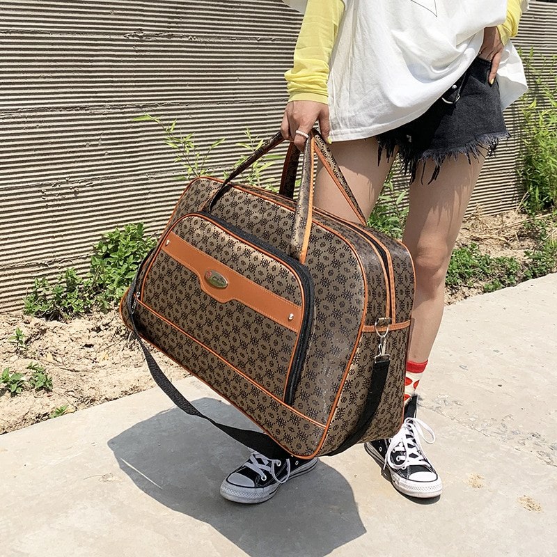 

Дорожная сумка М 2020 Versatile
