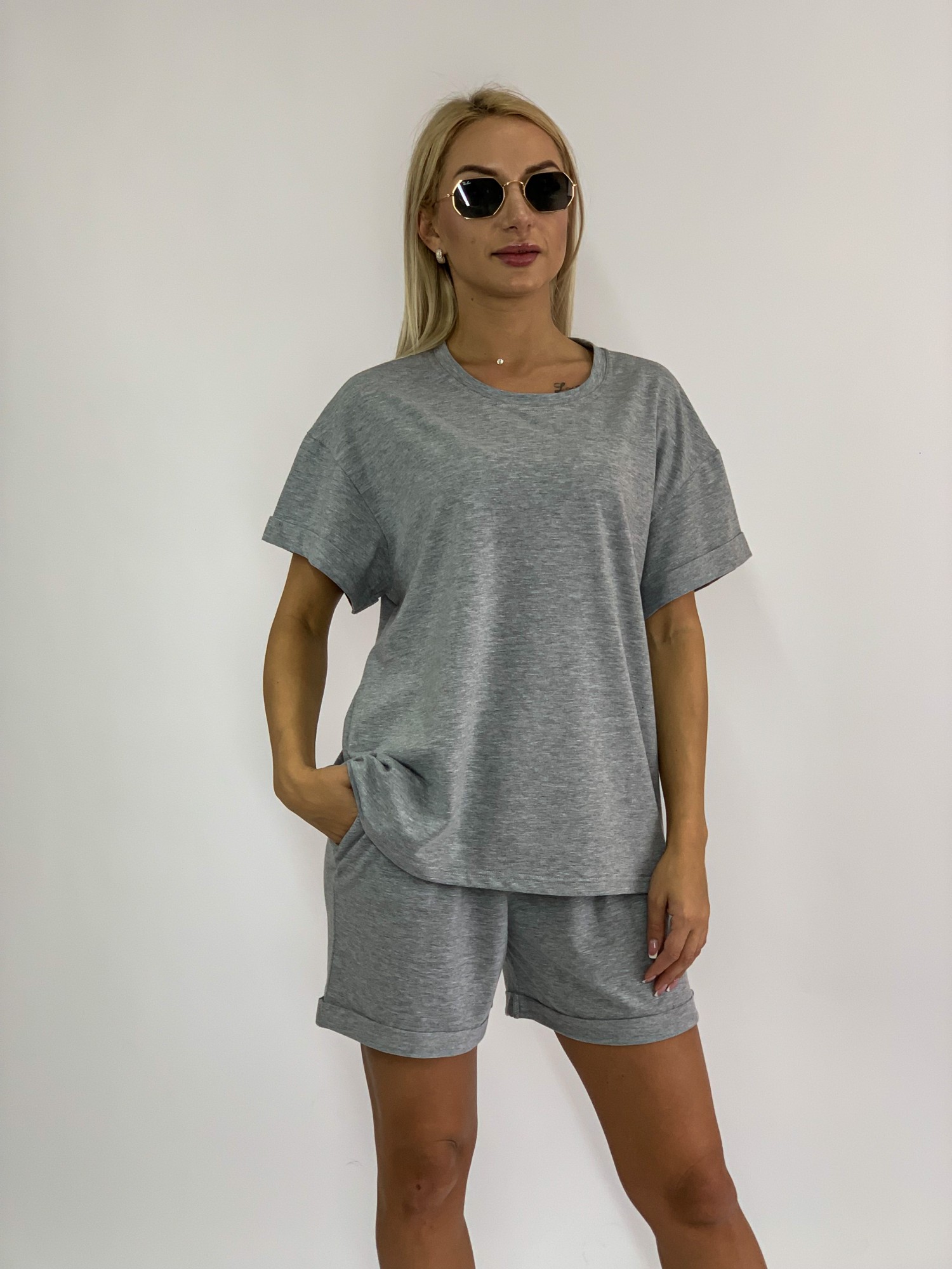 

Костюм Baysho кроп-топ с шортами Кулирка XXS Серый Меланж (bk0301-290/bk0503-290)